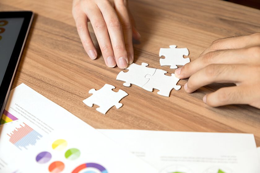 人と人とをつなぐイメージ